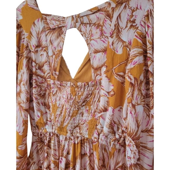 Band Of The FreexBand Of Gypsies XS Flowy Floral Babydoll Mini Dress Gold Blush - Picture 9 of 14